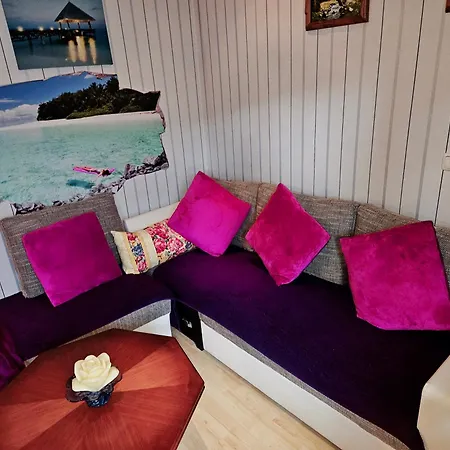 Landhauswohnung Am Thueringer - Fuehlen Zuhause Apartament Remptendorf